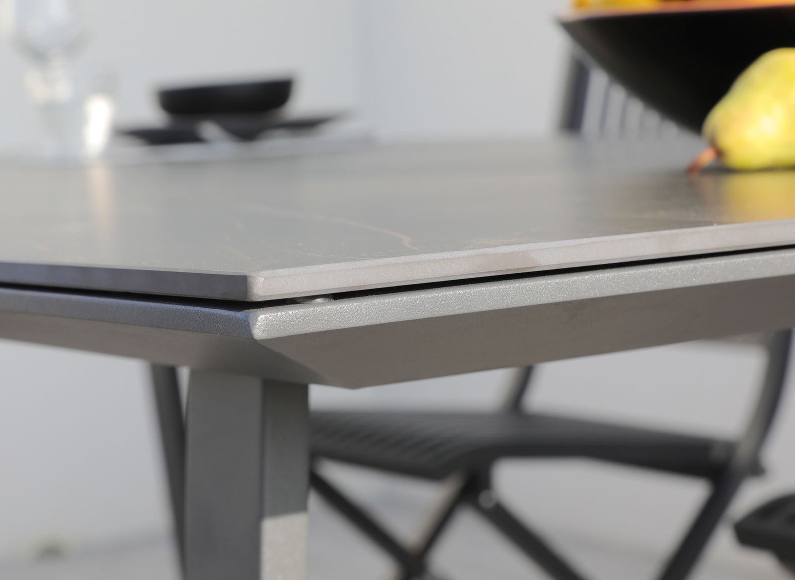 Table Caspar 200 cm, plateau Kedra®